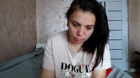 Snapshot of lorragrey chatting on May 2026 06:54:01 AM LorraGrey online show from May 2026 06:54:01 AM