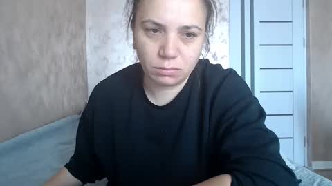 Snapshot of lorragrey chatting on May 2026 06:08:02 AM LorraGrey online show from May 2026 06:08:02 AM