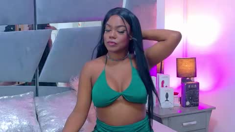 Snapshot of lorraine_johnson chatting on February 2026 06:30:01 PM lorraine_johnson online show from February 2026 06:30:01 PM