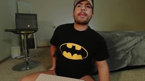 Snapshot of los_juanes chatting on December 2025 09:03:01 AM JUAN JUAN online show from December 2025 09:03:01 AM