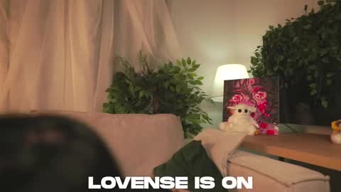 Jess online show from February 2026 07:23:02 PM