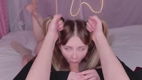 Eva and Dima online show from December 2025 09:56:02 PM