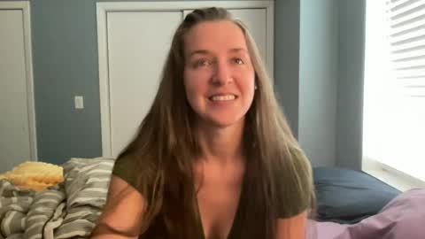 Snapshot of lothlori chatting on June 2026 02:01:02 PM lothlori online show from June 2026 02:01:02 PM