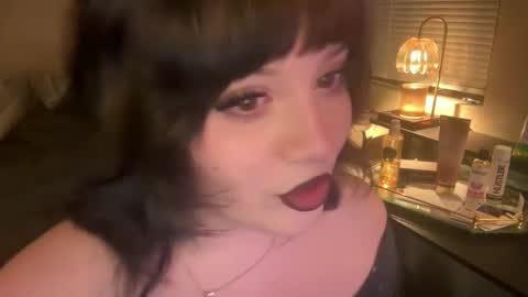 Snapshot of lottiepoppie chatting on January 2025 08:00:01 AM Lottiepoppie online show from January 2025 08:00:01 AM
