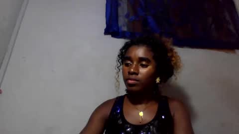 Snapshot of louane98 chatting on February 2026 04:49:01 PM louane98 online show from February 2026 04:49:01 PM