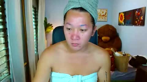 Snapshot of louie_sexy chatting on April 2026 02:53:02 AM Cathy online show from April 2026 02:53:02 AM