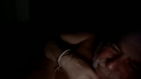 Snapshot of louis_chokdee chatting on October 2025 05:13:01 PM louis_chokdee online show from October 2025 05:13:01 PM