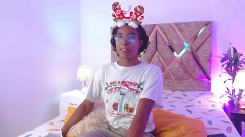 Louis Valdz online show from December 2024 09:04:01 PM