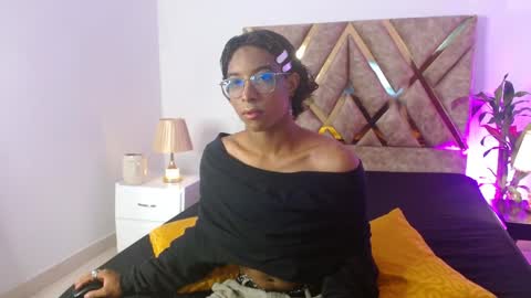 Louis Valdz online show from December 2024 07:36:01 PM