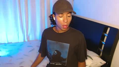 Louis Valdz online show from February 2025 05:03:02 AM