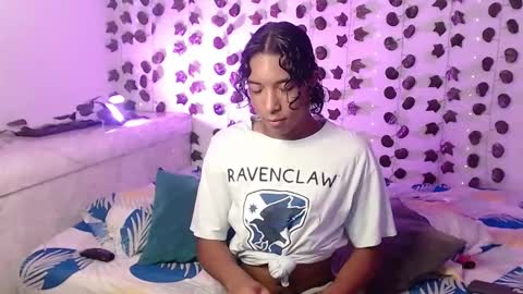 Louis Valdz online show from February 2025 08:33:02 PM