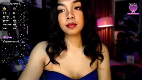 Louisa online show from November 2025 02:22:01 AM