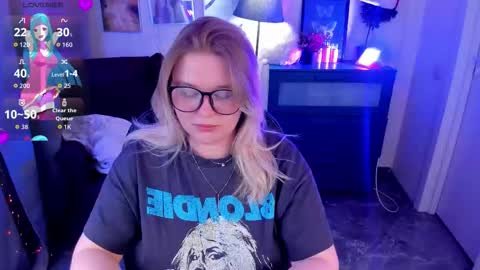 Snapshot of louisemous chatting on January 2026 09:13:01 PM Loise online show from January 2026 09:13:01 PM