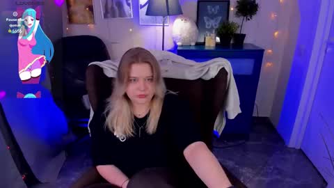 Snapshot of louisemous chatting on February 2026 09:08:02 PM Loise online show from February 2026 09:08:02 PM