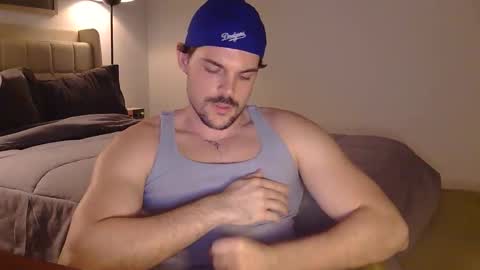 Snapshot of louisvalmer chatting on February 2026 04:06:01 AM Louis Valmer online show from February 2026 04:06:01 AM