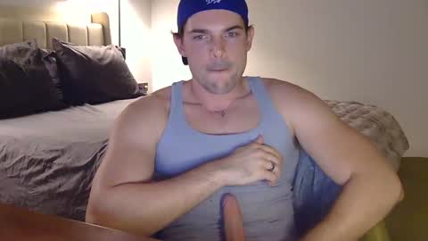 Snapshot of louisvalmer chatting on March 2026 05:08:02 AM Louis Valmer online show from March 2026 05:08:02 AM