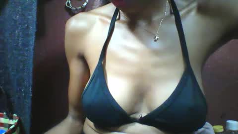 lovaelisa online show from February 2026 08:05:01 PM