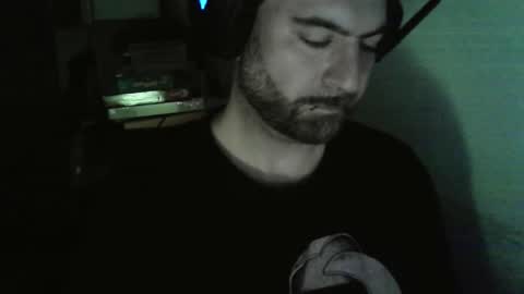 Guapito online show from September 2025 12:21:01 AM