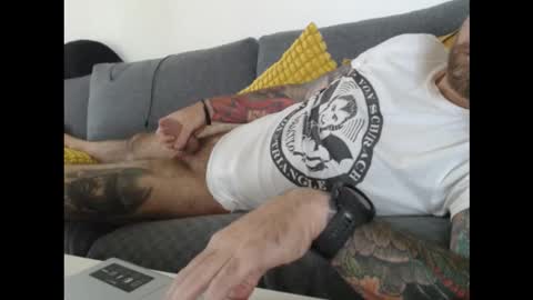 Guapito online show from September 2025 09:22:02 AM