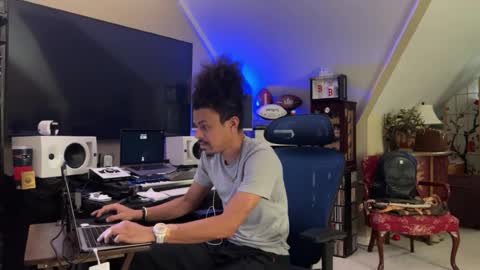 Prynce online show from July 2026 06:39:01 PM