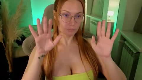 Snapshot of love_call chatting on February 2025 08:40:02 AM love_call online show from February 2025 08:40:02 AM