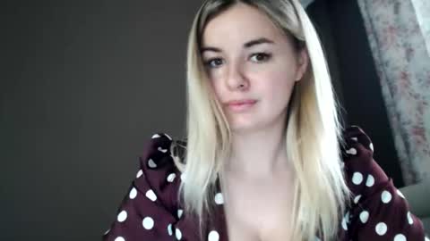 Snapshot of love_dom_meg chatting on May 2026 01:51:01 PM Megane online show from May 2026 01:51:01 PM