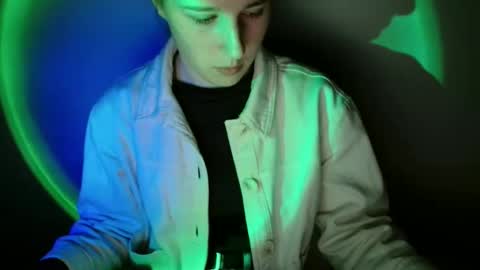 Snapshot of love_vivian chatting on February 2026 11:05:02 AM Vivian online show from February 2026 11:05:02 AM