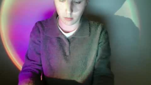 Snapshot of love_vivian chatting on February 2026 11:03:01 AM Vivian online show from February 2026 11:03:01 AM