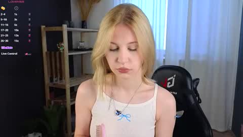 God like girl Ann online show from September 2025 09:11:02 AM