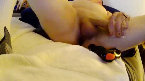 Snapshot of lovefreak45 chatting on November 2025 05:31:02 AM SuperFreak online show from November 2025 05:31:02 AM