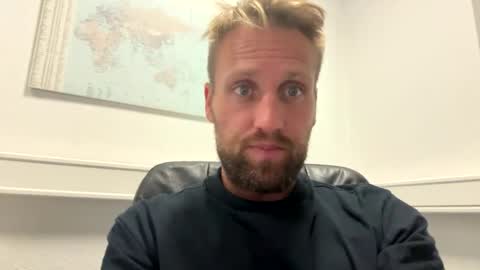 lovefuesse online show from September 2025 08:03:01 AM