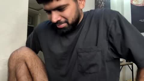 Snapshot of lovehairyindian chatting on March 2025 10:15:02 AM Indian hairy online show from March 2025 10:15:02 AM