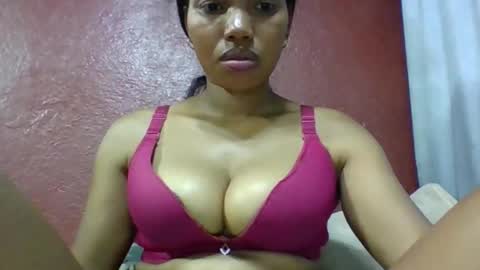 loveinlife750427 online show from February 2026 06:54:02 AM