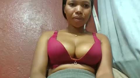 loveinlife750427 online show from April 2026 02:39:01 AM