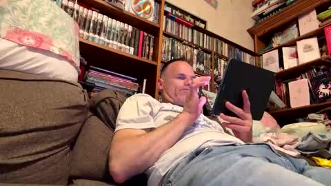 Snapshot of loveit23456 chatting on May 2026 01:00:02 AM getnaked123 online show from May 2026 01:00:02 AM