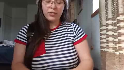 Amber online show from February 2026 11:01:01 PM