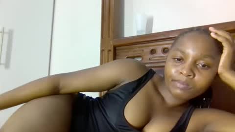 Snapshot of lovelbrownie chatting on March 2026 06:58:02 PM lovelbrownie online show from March 2026 06:58:02 PM