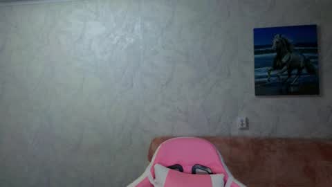 Molly online show from February 2026 06:58:02 PM