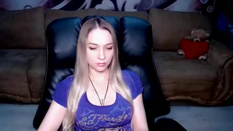 private open online show from October 2025 01:10:01 PM