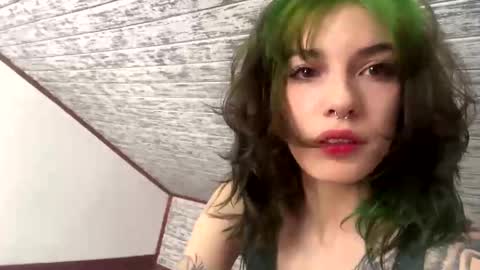 Snapshot of lovely_cass chatting on December 2024 06:20:02 PM Cassie online show from December 2024 06:20:02 PM