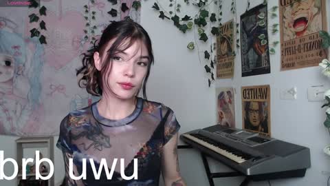 Snapshot of lovely_cass chatting on December 2024 03:03:02 AM Cassie online show from December 2024 03:03:02 AM