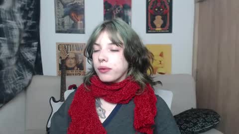 Snapshot of lovely_cass chatting on February 2025 07:54:02 AM Cassie online show from February 2025 07:54:02 AM