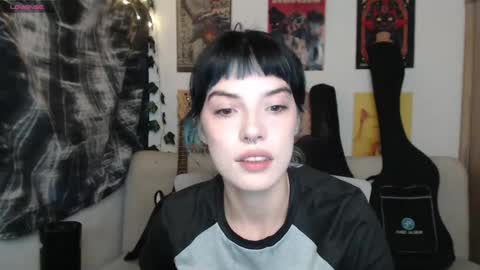 Snapshot of lovely_cass chatting on September 2025 10:43:01 PM Cassie online show from September 2025 10:43:01 PM