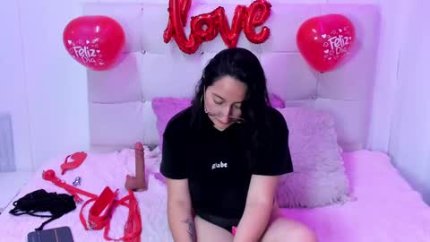 Chloe online show from February 2025 11:17:02 AM