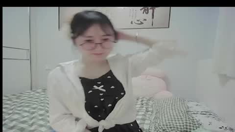 Snapshot of lovely_dana chatting on May 2026 04:02:01 PM DANA KIM online show from May 2026 04:02:01 PM