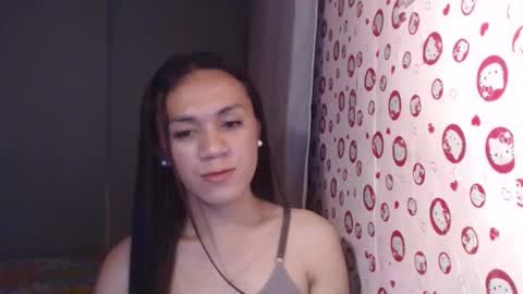 lovely_erika25 online show from December 2025 01:02:01 AM