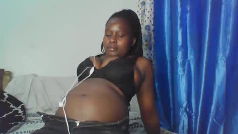 Snapshot of lovely_goodness chatting on December 2024 08:11:01 AM enid online show from December 2024 08:11:01 AM