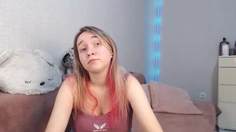 Lovely Hayley online show from October 2025 10:10:02 PM