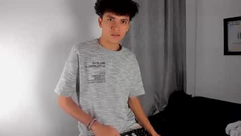 Snapshot of lovely_horny713 chatting on April 2026 11:09:01 AM Salo online show from April 2026 11:09:01 AM