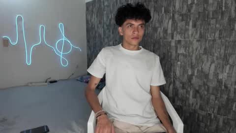 Snapshot of lovely_horny713 chatting on April 2026 12:30:01 PM Salo online show from April 2026 12:30:01 PM